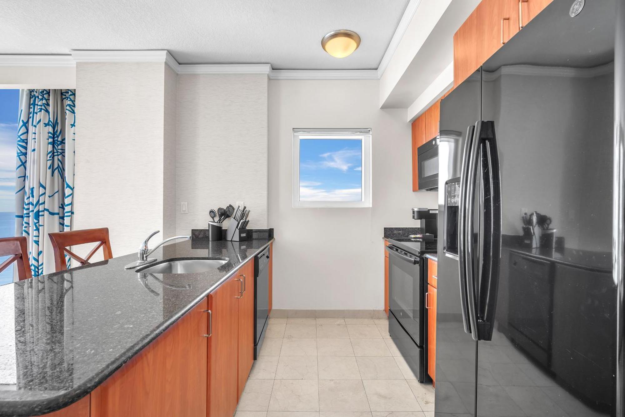 Trump Intl 2 Bedroom Apartment 1600 Sqf Ocean Front Miami Beach Luaran gambar