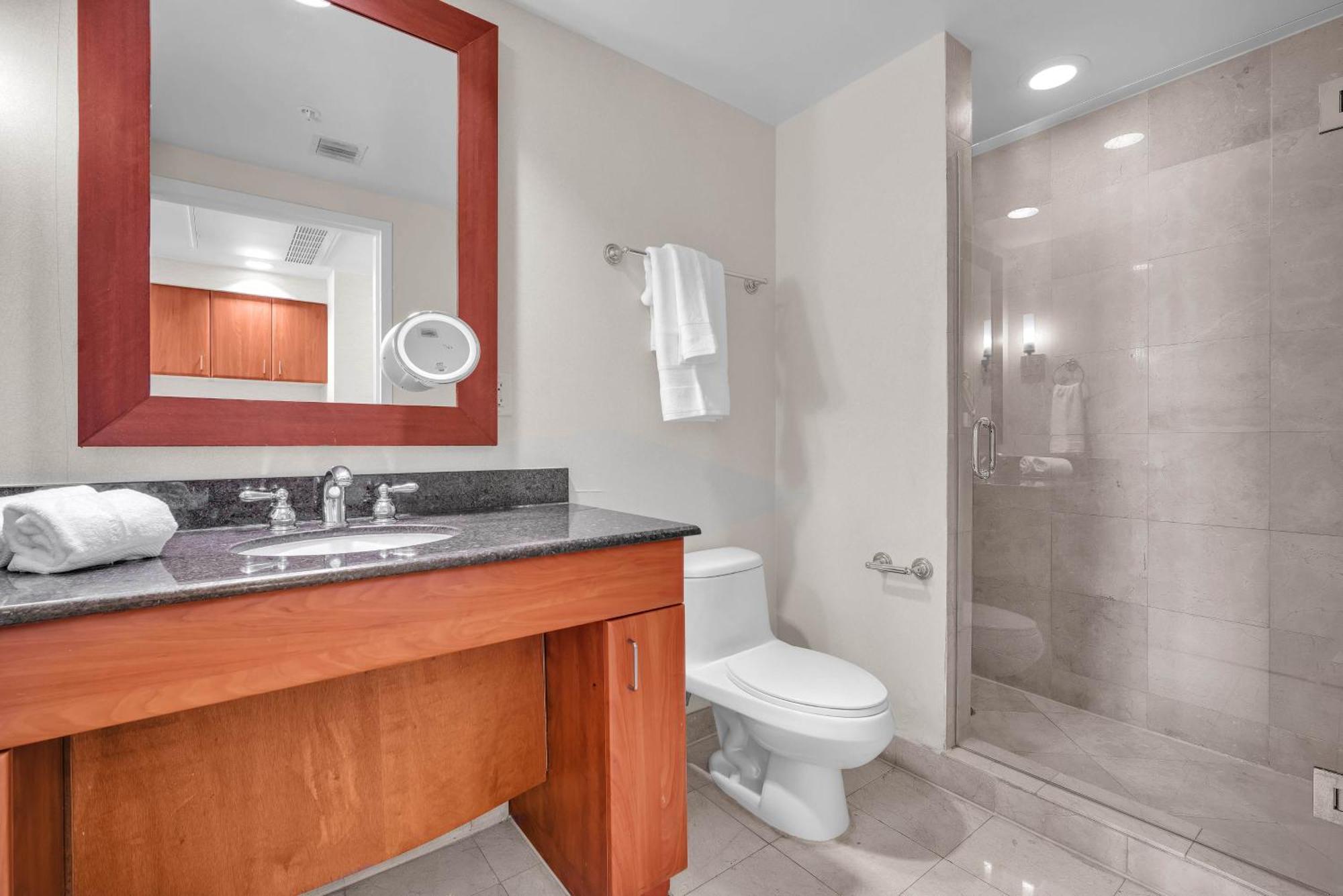 Trump Intl 2 Bedroom Apartment 1600 Sqf Ocean Front Miami Beach Luaran gambar